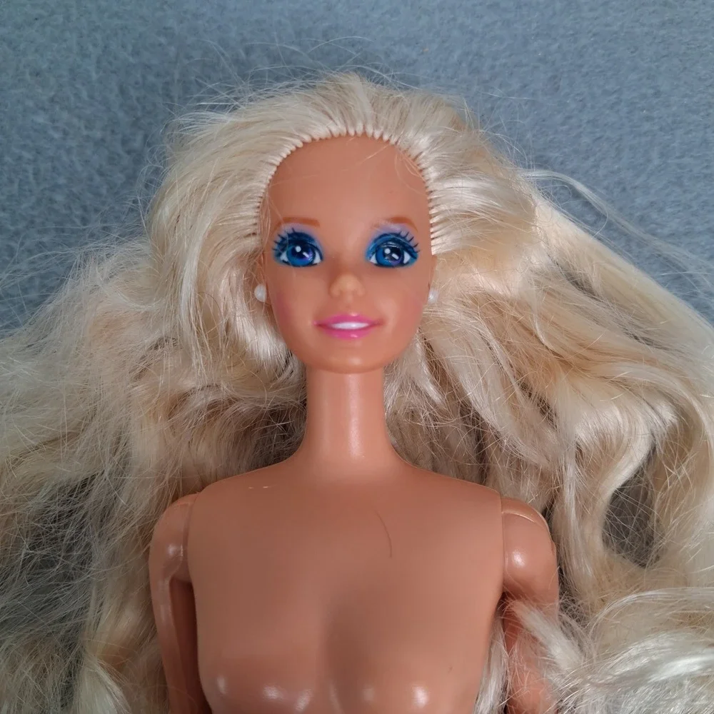 Classic Superstar Era Barbie Doll Long Blonde Hair Pearl Earrings & Ring Nude
